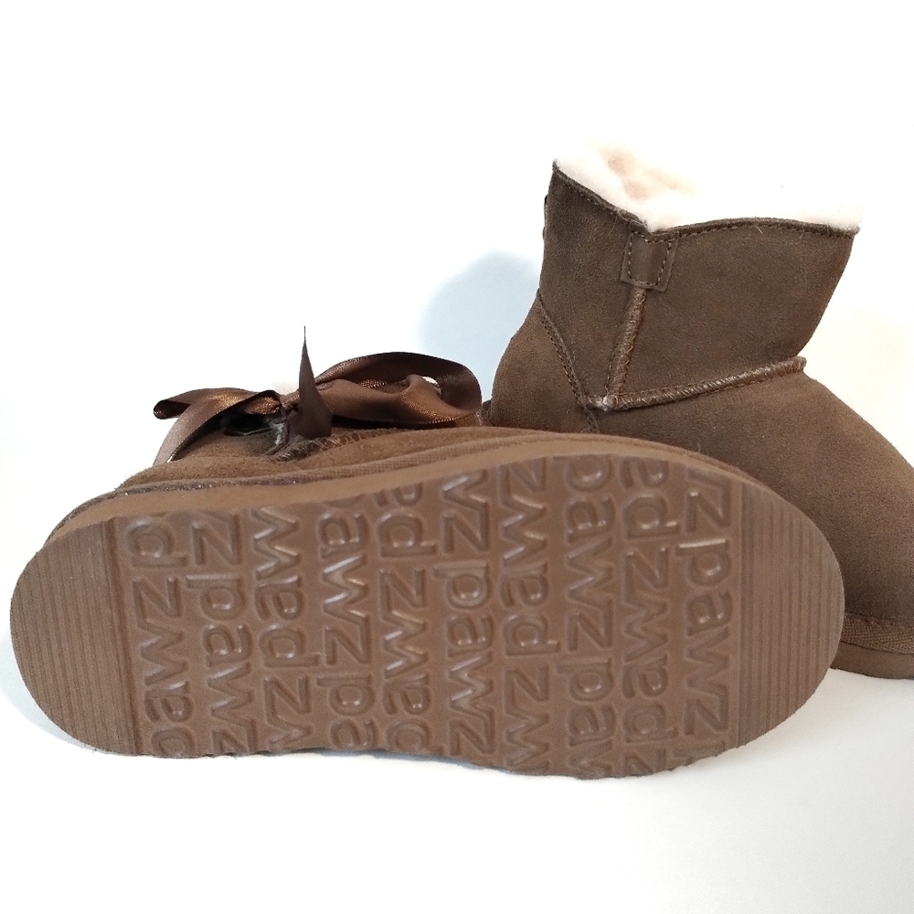 Paw Bearpaw Amelia Boots Little Girls size 11 NIB Cozycore Outerwear Winter Cold - Picture 3 of 8